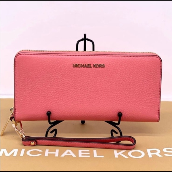 Michael Kors Large Continental Wallet Tea Rose - Picture 1 of 10